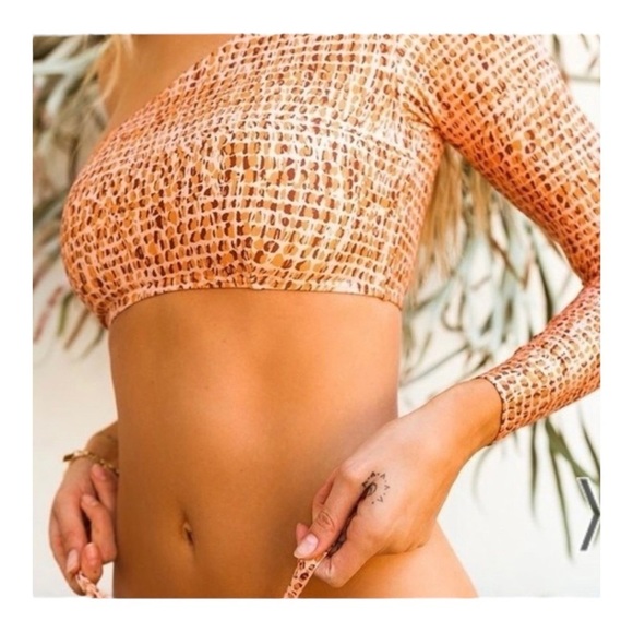 L*Space Cardi One Sleeve Swim Top/ Desi High Waisted Bottom in Wild Bunch NWT - Picture 10 of 10